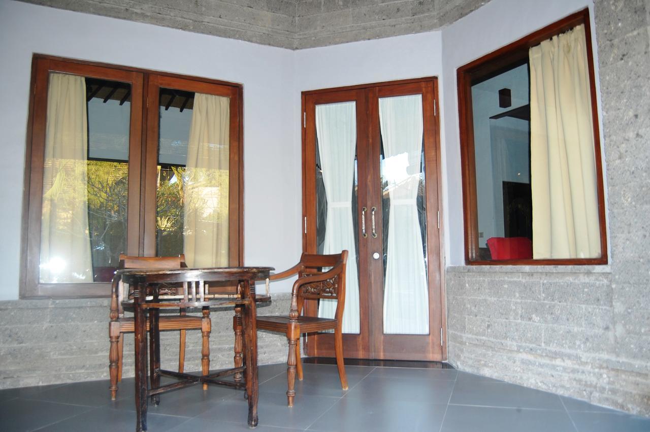 Pondok Alit Resort Seminyak Exterior foto