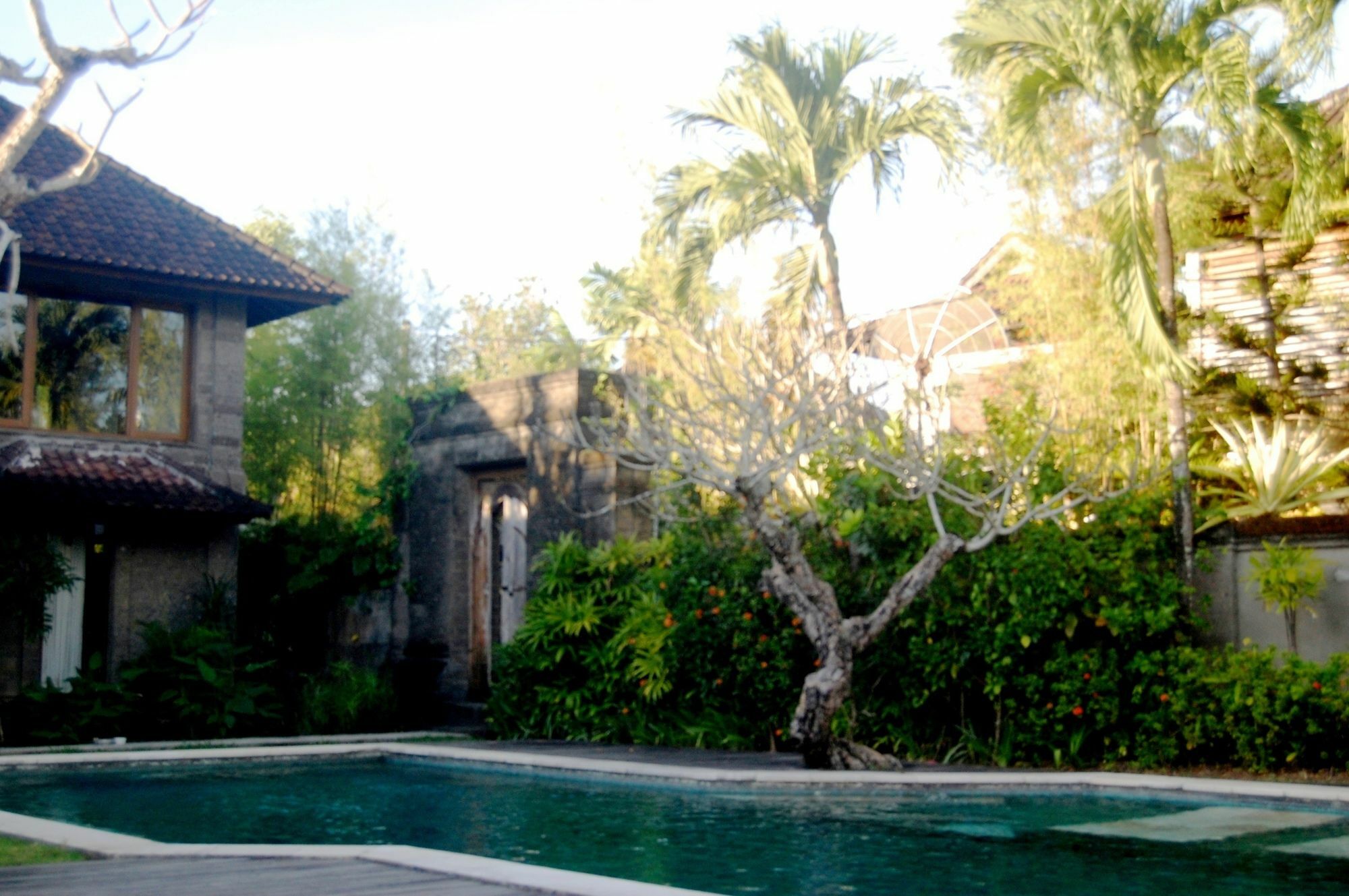 Pondok Alit Resort Seminyak Exterior foto