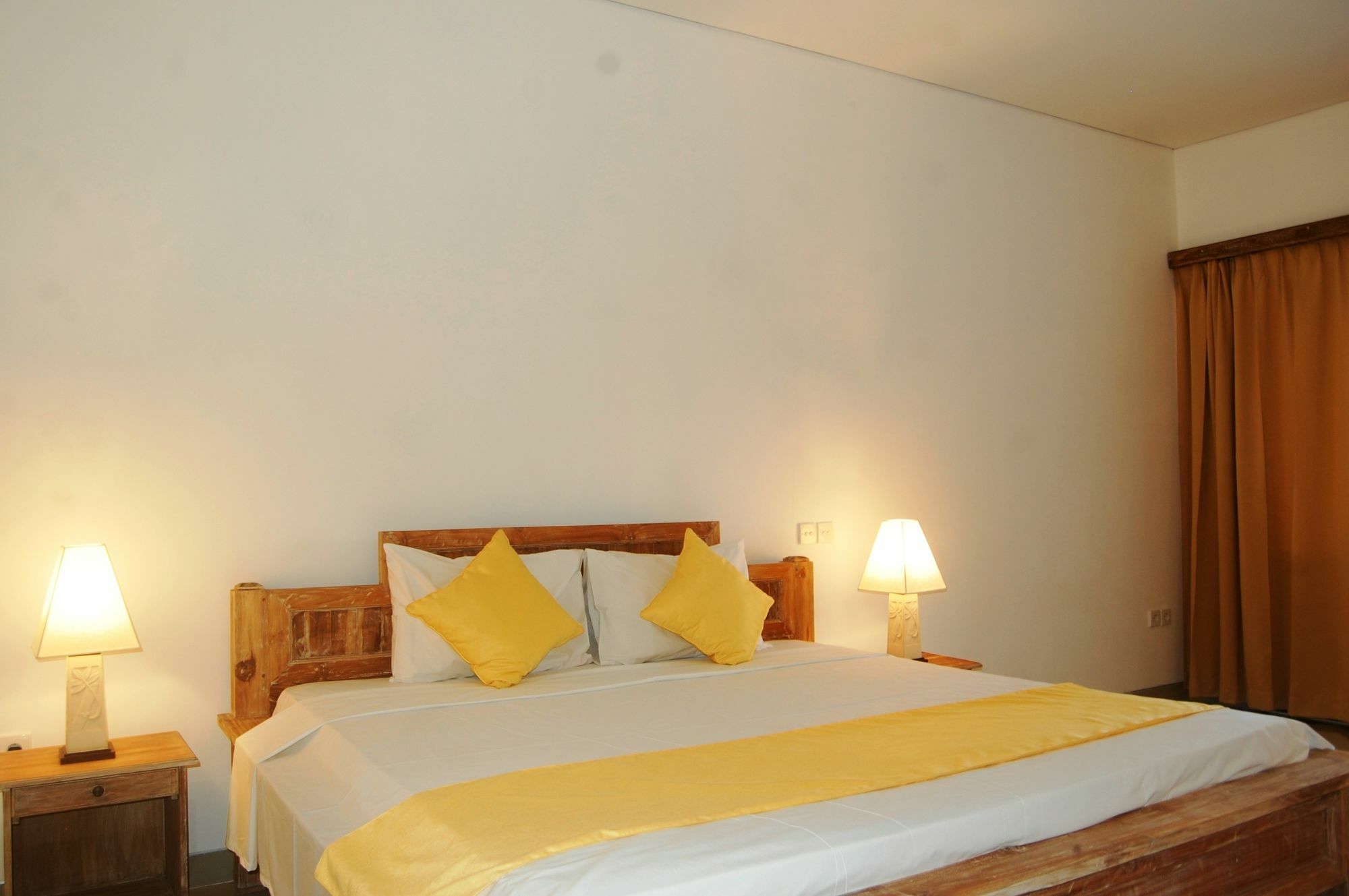 Pondok Alit Resort Seminyak Exterior foto